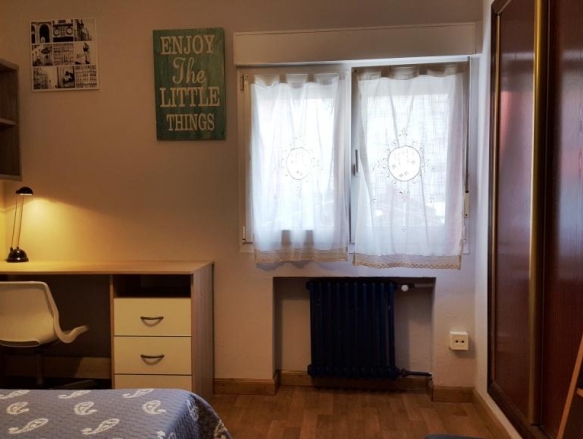 Habitaciones individuales en piso compartido para estudiantes en Gijón